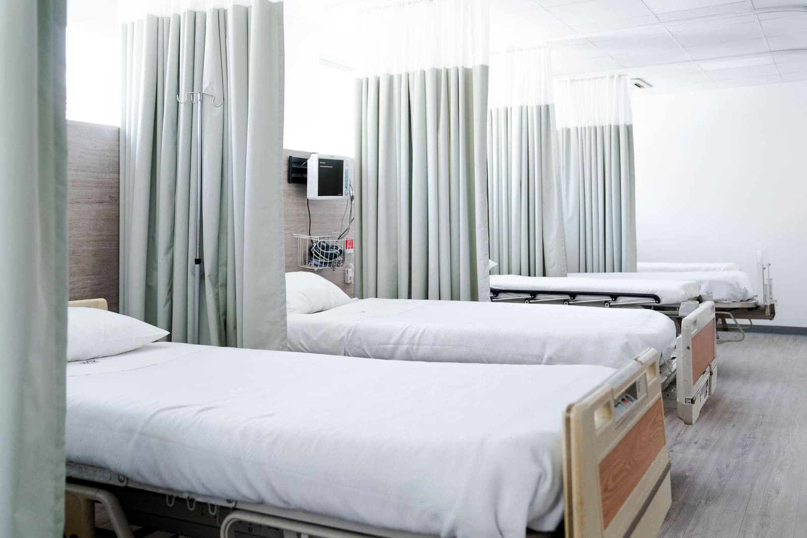 Sala de recuperación postoperatoria en Clínica WLK